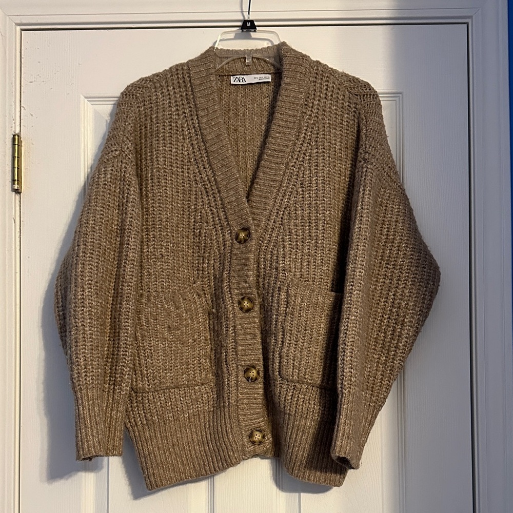 Zara Tan Knit Oversized Cardigan with Tortoise Shell Buttons Size Small